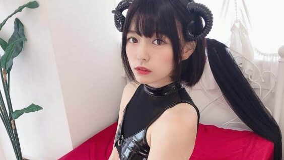 小悪魔、サキュバスの格好したエロ画像